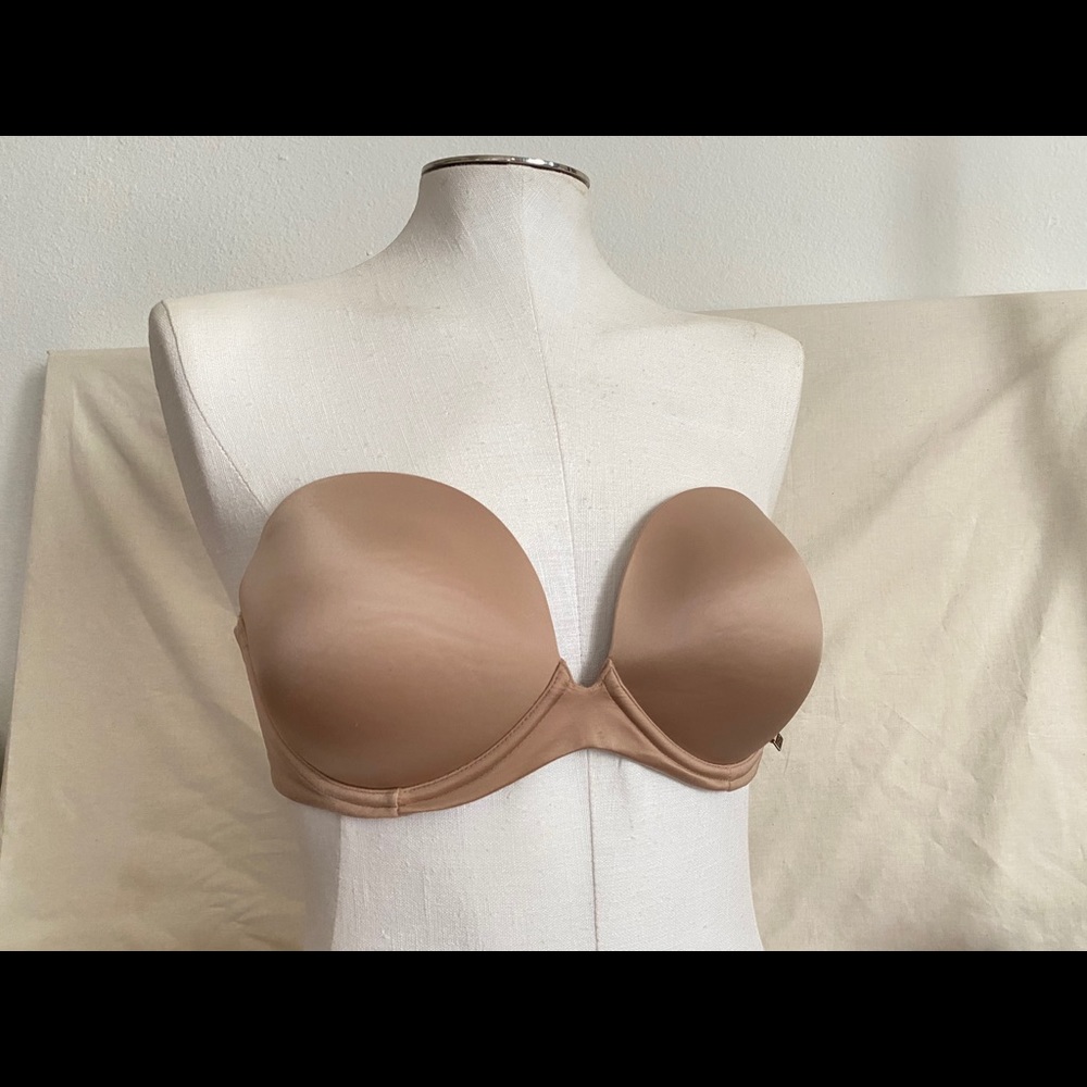 🤎Victoria’s Secret Very Sexy strapless bra